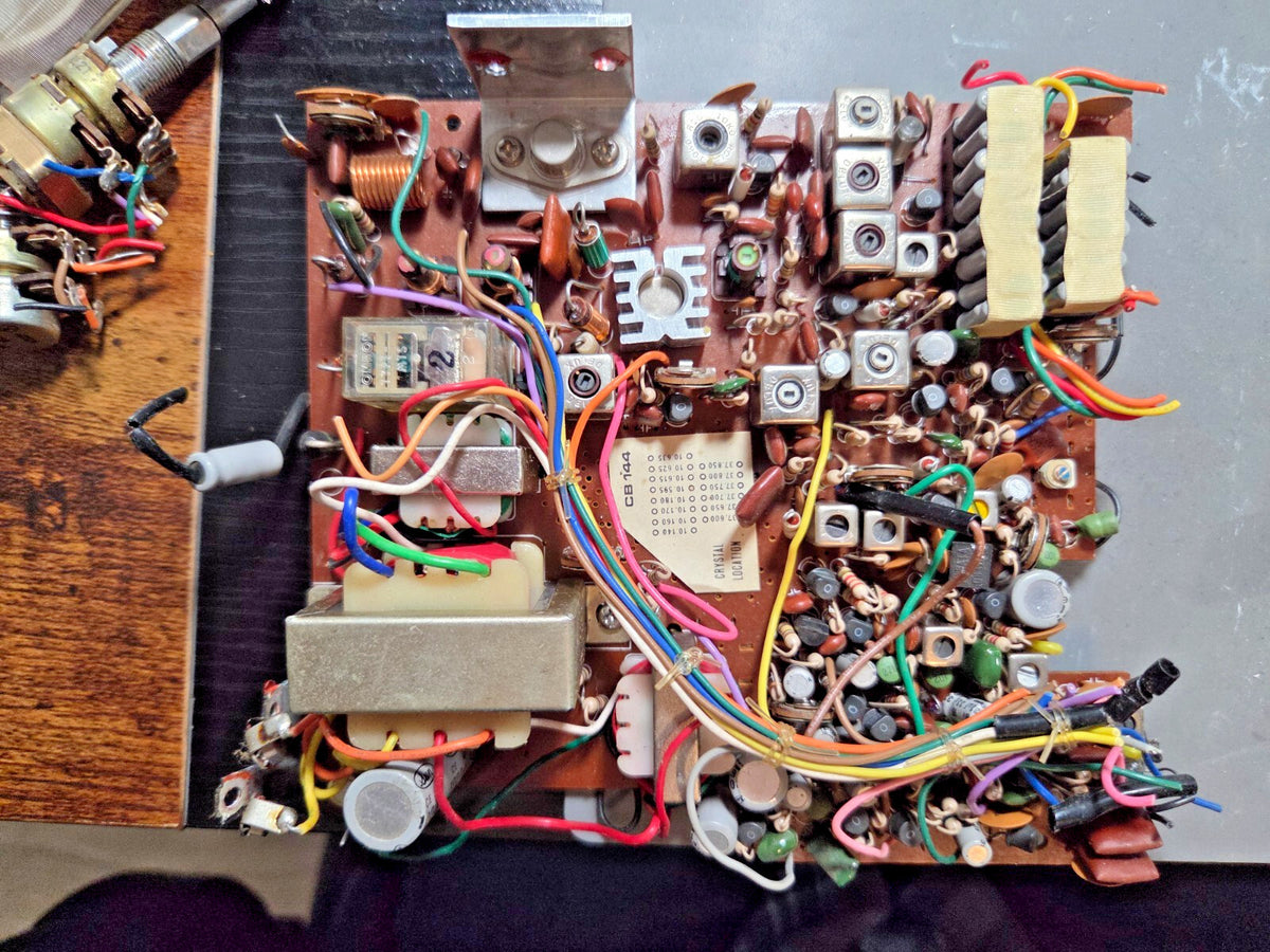 MAINBOARD (FOR PARTS) FOR PACE CB-144 MOBILE CB RADIO INCLUDES CRYSTALS & PWR